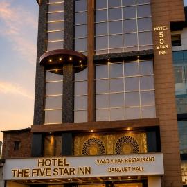 Hotel The Five Star Inn, hotel di Muzaffarpur