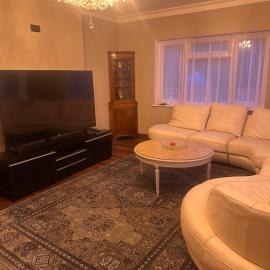 Avondale Gardens Spacious 4 Bed Home