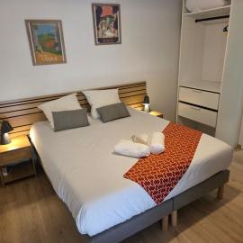 La chambre d'hôtes de l'olivier Gîte A Coeur Vaillant, hotel v destinácii Vailhan