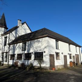 EQurie Guesthouses, hotel sa Brecht