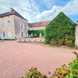 Maison de charme en Bourgogne du Sud