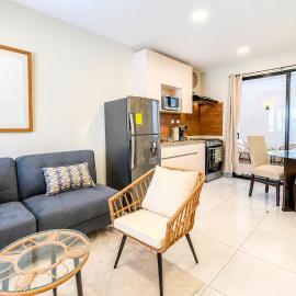 NEW! Elegant and modern home near Comalapa airport