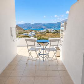 Georgia Rooms Milos