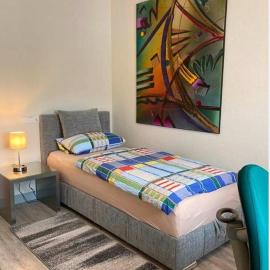 Amaya Rooms Hannover Laatzen nahe Messe & Arena, hotel a Hannover