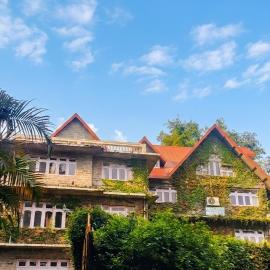 Grey Stone Hotel