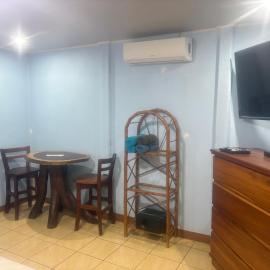 Elsies place