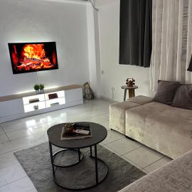 Apartament 33, хотел в Елбасан