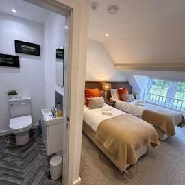 2-Bed Retreat-Gated Parking-Work Recharge Stay