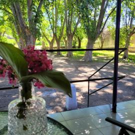 Posada y Camping los Platanos, готель у місті Санта-Марія
