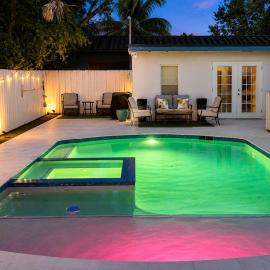 Luxury 3BR Heated Pool & Hot Tub Near Beach