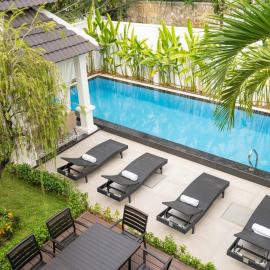 Indochine 5BR Villa Private Pool near My Khe Beach, hotel i Da Nang