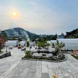 The Lavana Syariah Seulawah Glamping Hills Bogor, khách sạn ở Gunungpicung