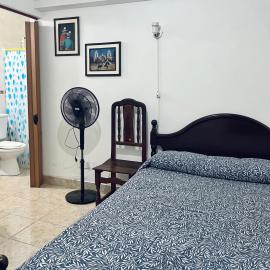 Viesnīca Giuli Room pilsētā Sansalvadora de Huhuja