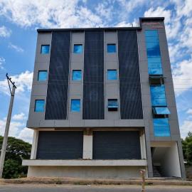 HOTEL O VEDHANSHI HOTEL BIBINAGAR: Haydarabad'da bir otel