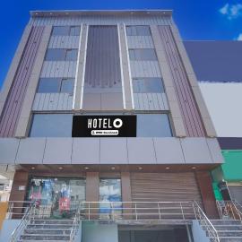 Hotel O by OYO S R Galaxy, hotelli kohteessa Kānpur