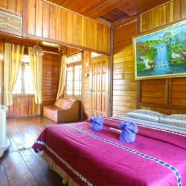 Aquarius Orang Hotel & Villa