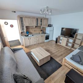 Apartmány Opolany, Hotel in Opolany