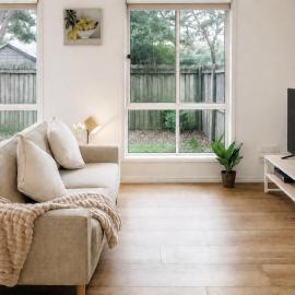 Spacious 3BR Home w Parking in Sunnybank - Relax & Unwind