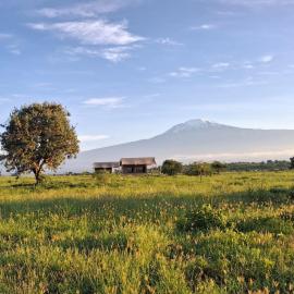 Njiani River Camp, hotel em Weru Weru