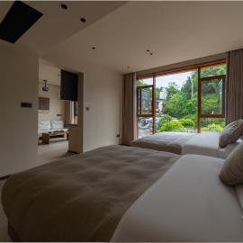 ShuXia Nature Retreat - Ya'an Bifengxia Panda Base, hotell sihtkohas Ya'an