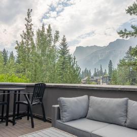 Spring Creek Condo by Canadian Rockies Vacation Rentals
