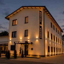 Hotel am Rondo KOSTENLOSE PARKPLÄTZE