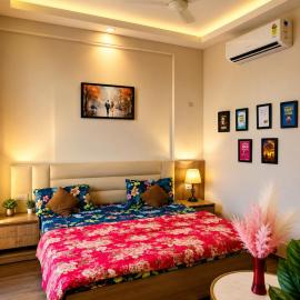 The sky cabin, hotel di Greater Noida