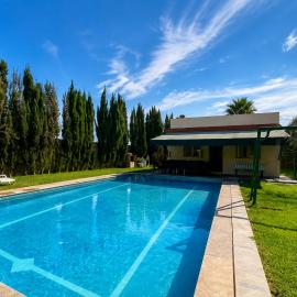 Villa familial avec piscine à Agadir tifnit surf, khách sạn ở Agadir