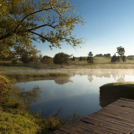 Whispering Waters: Nottingham Road şehrinde bir otel