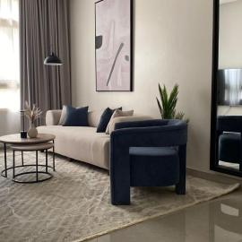 Lovely 8 - اقامه هادئه تجمع بين الأناقه والخصوصية, hotel em Dhahran