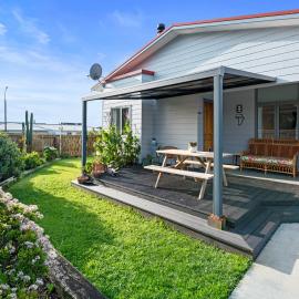 Ekhaya - New Plymouth Holiday Home