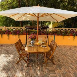 Viesnīca Appartamento incantevole 4 posti letto con grande spazio esterno con idromassaggio pilsētā Valledorija
