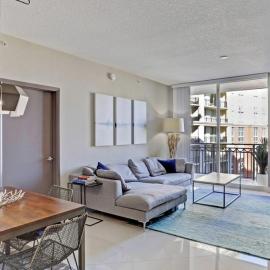 Elegant Two Bedroom Condo with Ocean and Intracoastal Views
