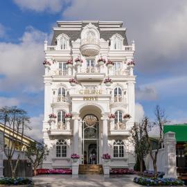 Celine Privé - Dalat Hotel, ξενοδοχείο σε Da Thien