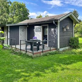Holiday Home Lötstugan by Interhome, hotel v destinácii Färjestaden
