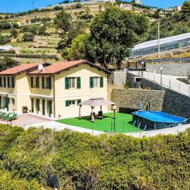 Villa Villa Soleggiata by Interhome, hotel a Castellaro