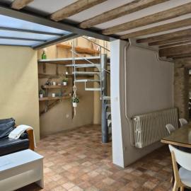 La maison aux tomettes, hotel in Château-Gontier