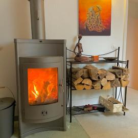Goldregen - Mitten im Wald, Ruhe und Komfort, Holzofen, hotell i Forbach
