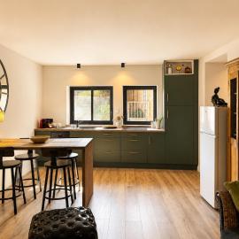 L'appart'T Charming cottage, khách sạn ở Albières