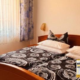 Dom-Herz - Halberstadt TV Monteurzimmer Doppelzimmer im Zentrum WLAN, Parkplatz