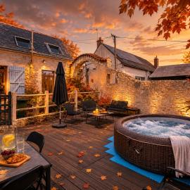 Gîte climatisé avec jacuzzi privé & terrasse - jusqu'à 7 pers entre Blois et Amboise