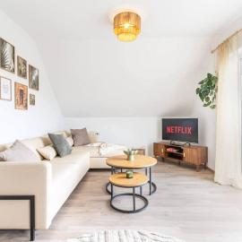 MaarVibes – Modern Retreat in der Vulkaneifel, hotel Ulmenben