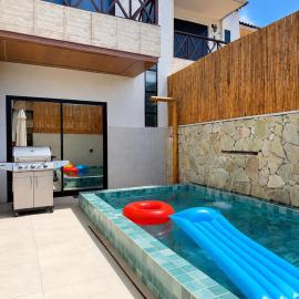 Casa06Frances com decoração moderna à 8min de carro da praia do frances com piscina PRIVATIVA, 03 quartos com AR