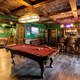 Mountain Retreat, 6000 Sq Feet of Luxury and Fun