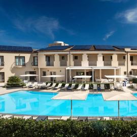 Terradimare Resort&Spa: San Teodoro şehrinde bir otel