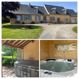Maison de campagne avec jacuzzi, 15 couchages, hotel a Le Buret