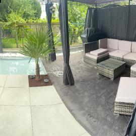 Gemütliches Haus mit Garten, Hotel in Düsseldorf