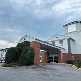 Emmitsburg Inn & Suites