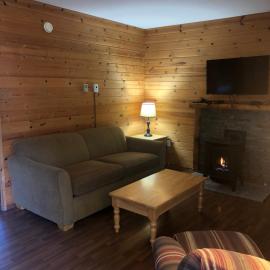 Riverbend Resort: Parksville şehrinde bir otel