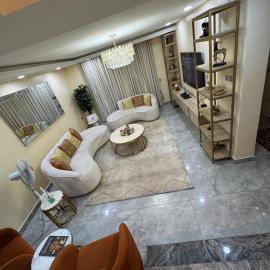 Onikoyi Luxury 4Bedroom Terrace Vacation home off Banana、ラゴスのホテル